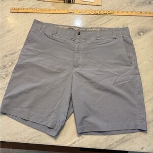 Callaway Men's Gray Shorts pre owned